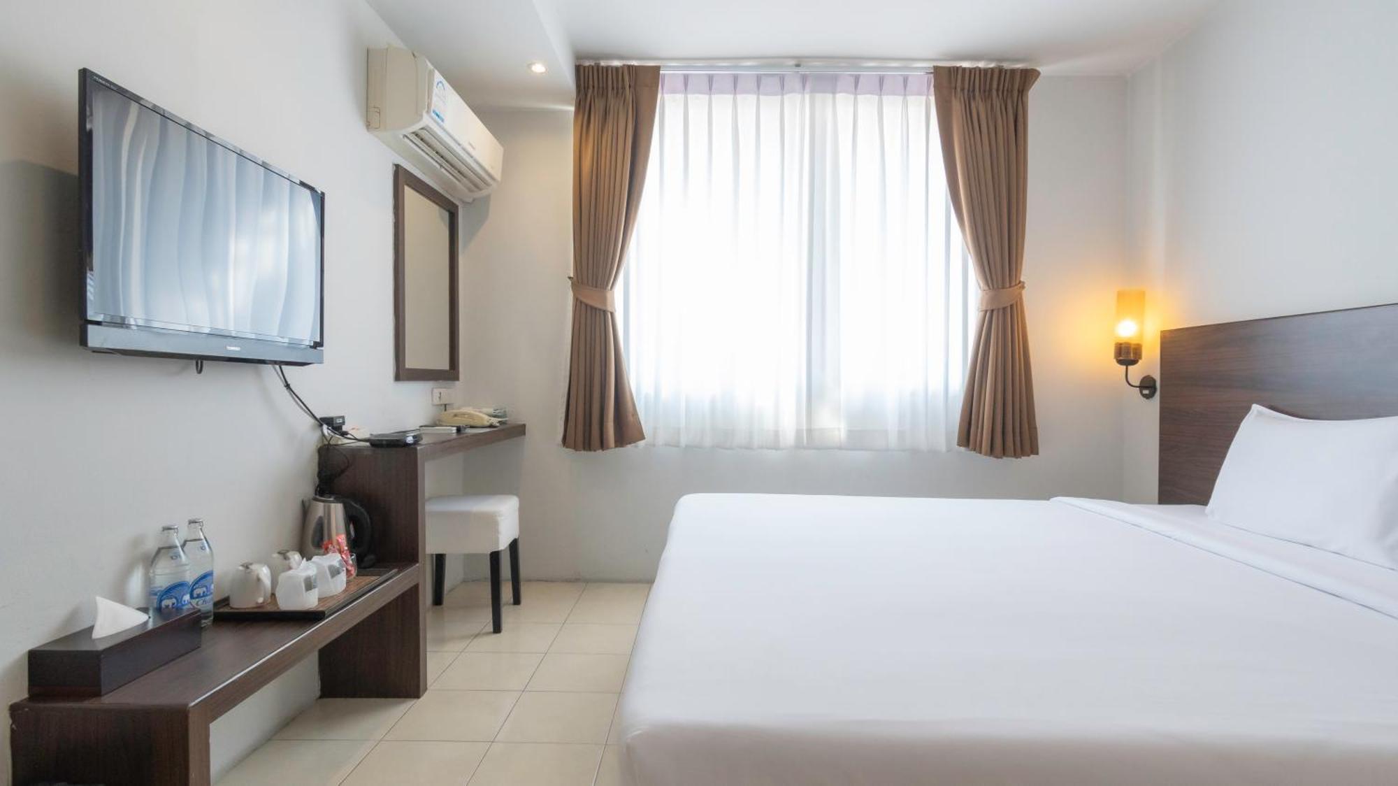 Pas Cher Hotel de Bangkok Buitenkant foto